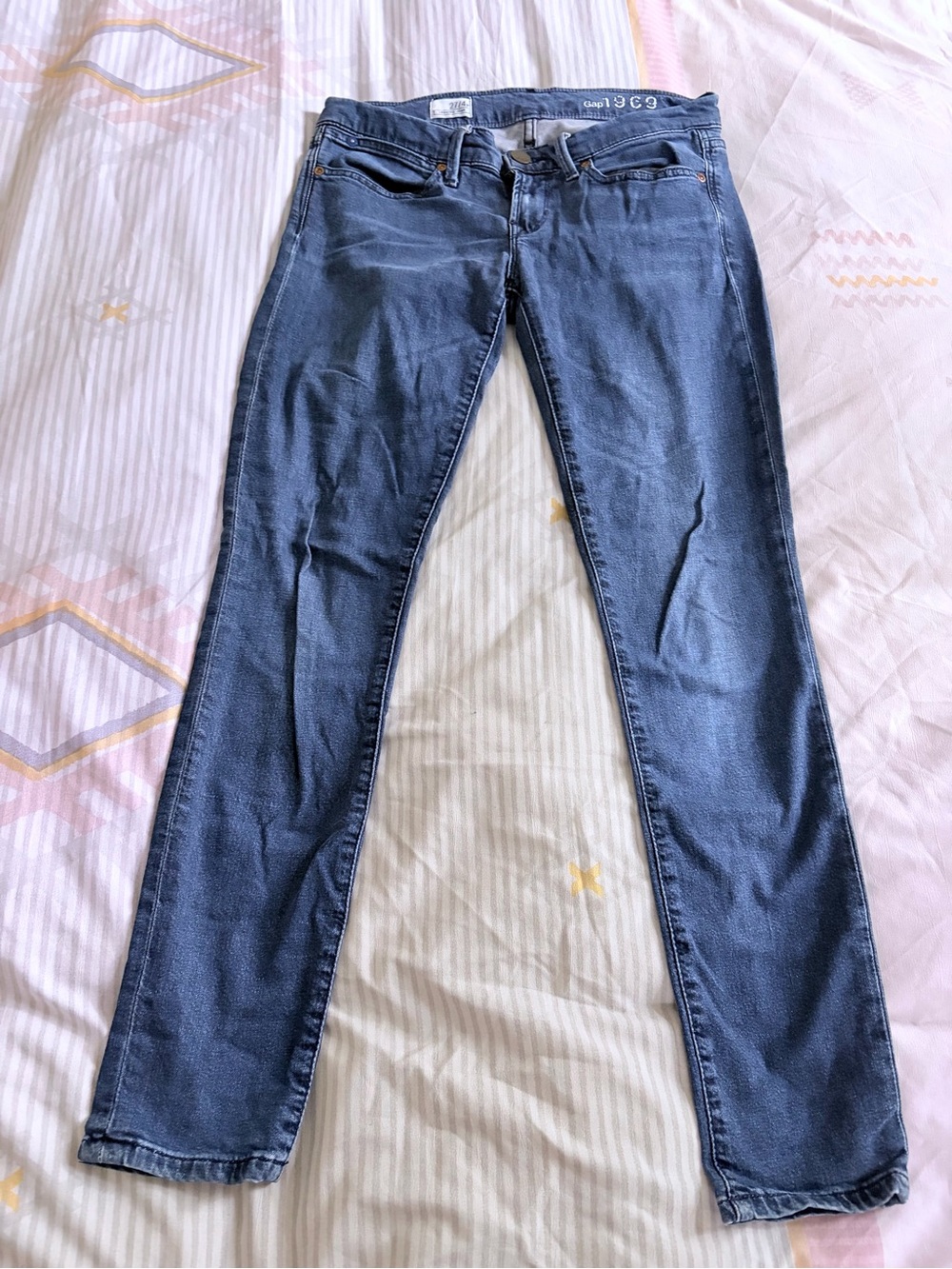 GAP Women's Indigo Skinny Jeans